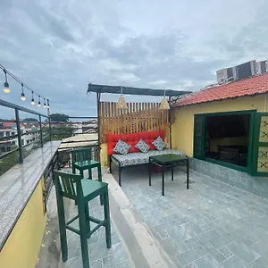  Ostello Leo Leo